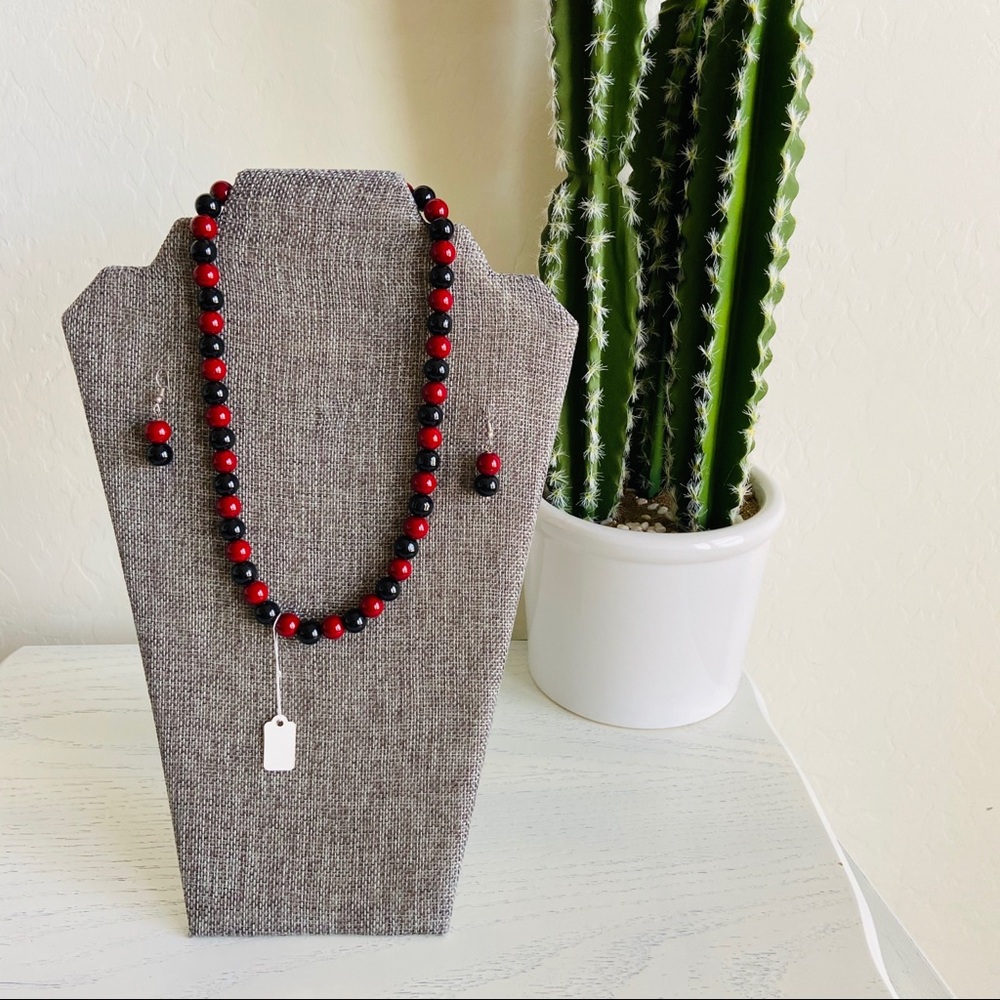 Black and red necklace